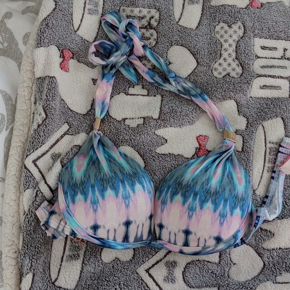 VS top